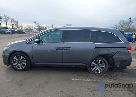 2015 Honda Odyssey Touring/Touring Elite z USA, uszkodzony, nr VIN 5FNRL5H93FB001541